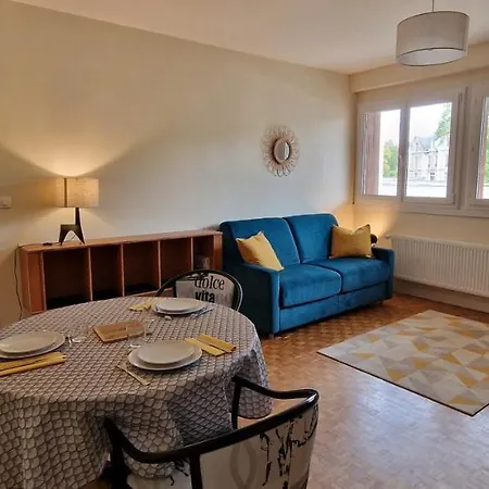Le Sleipnir - Appartement Cantilien Calme Chantilly Exterior foto